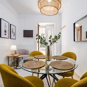 New! Unique 1 Bedroom Apartment- Santa Catarina 42 Appartement