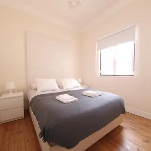 Appartamento New! Cozy In The Center, Lisbona